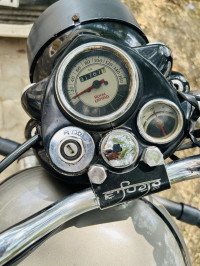Royal Enfield Classic Gunmetal Grey 2018 Model