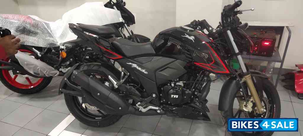 TVS Apache RTR 200 4V ABS Race Edition 2.0