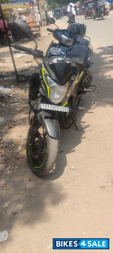 Honda CB Hornet 160R