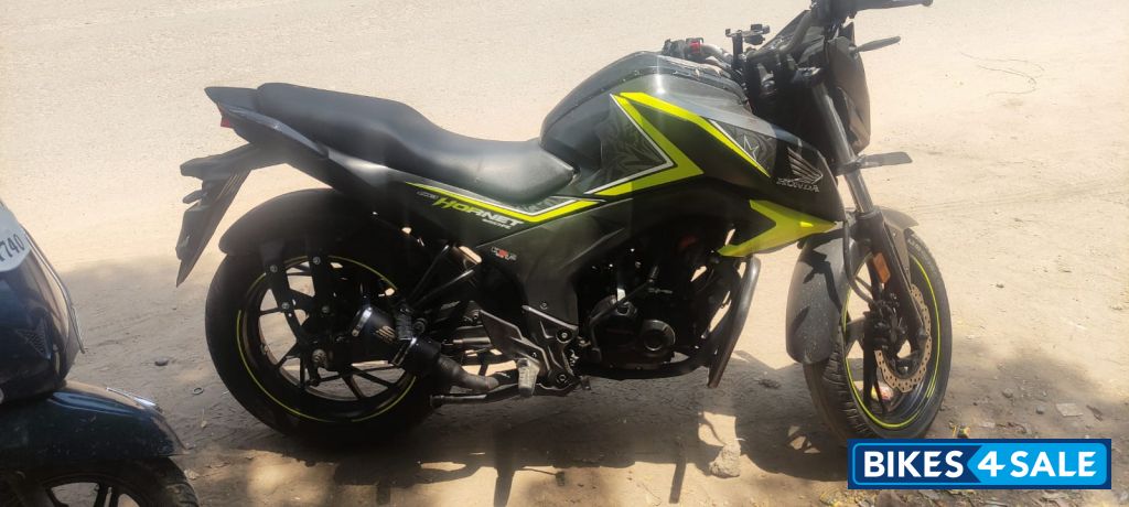 Honda CB Hornet 160R