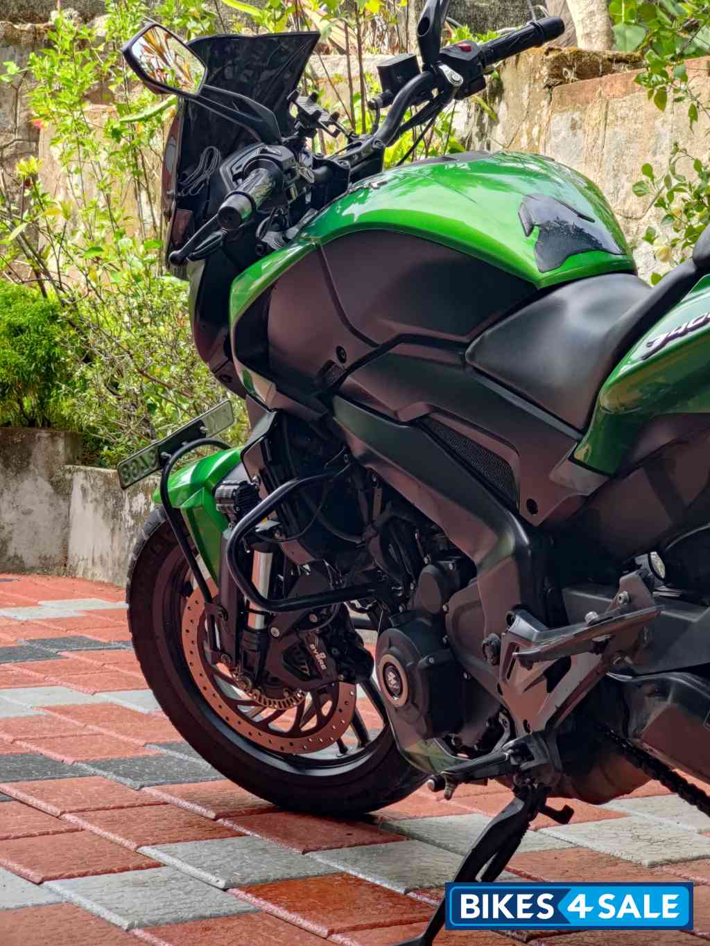 Green Bajaj Dominar 400 ABS BS6