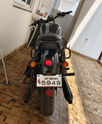 Jawa 42 Dual Channel ABS AllStar Black