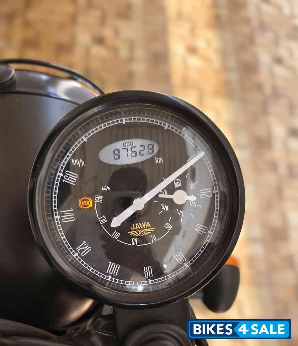 Jawa 42 Dual Channel ABS AllStar Black Jawa 42 Dual Channel ABS AllStar Black