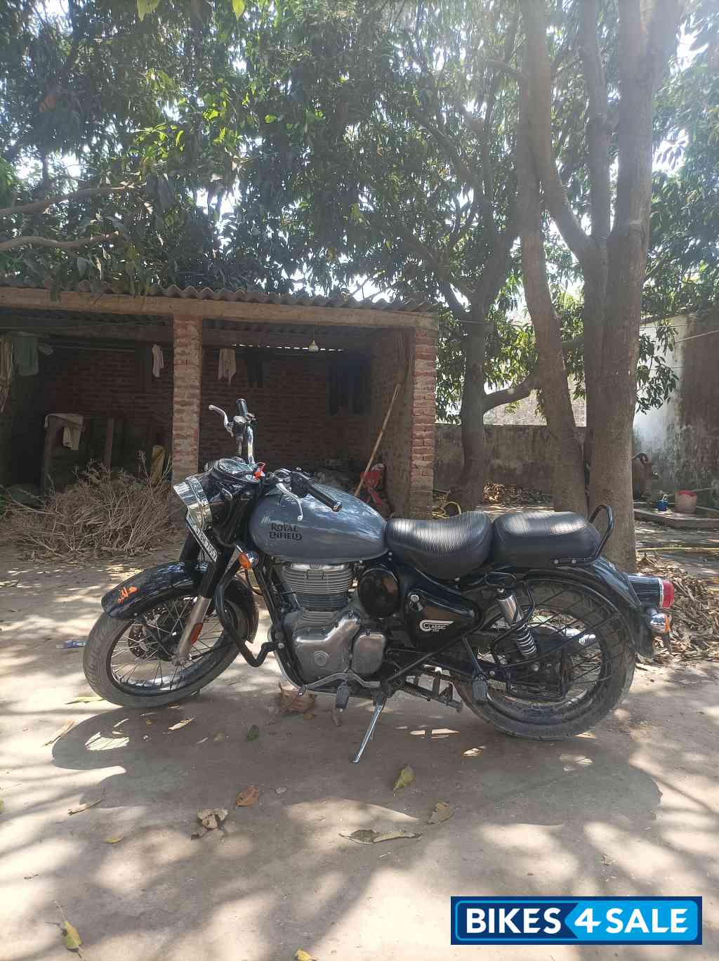 Royal Enfield Classic 350