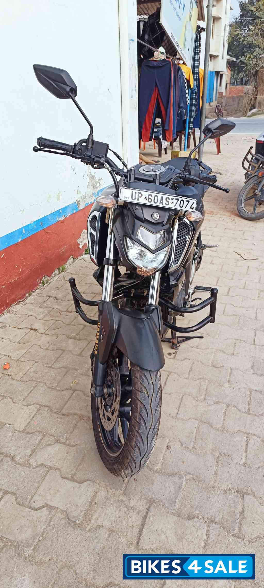 Yamaha FZ-S