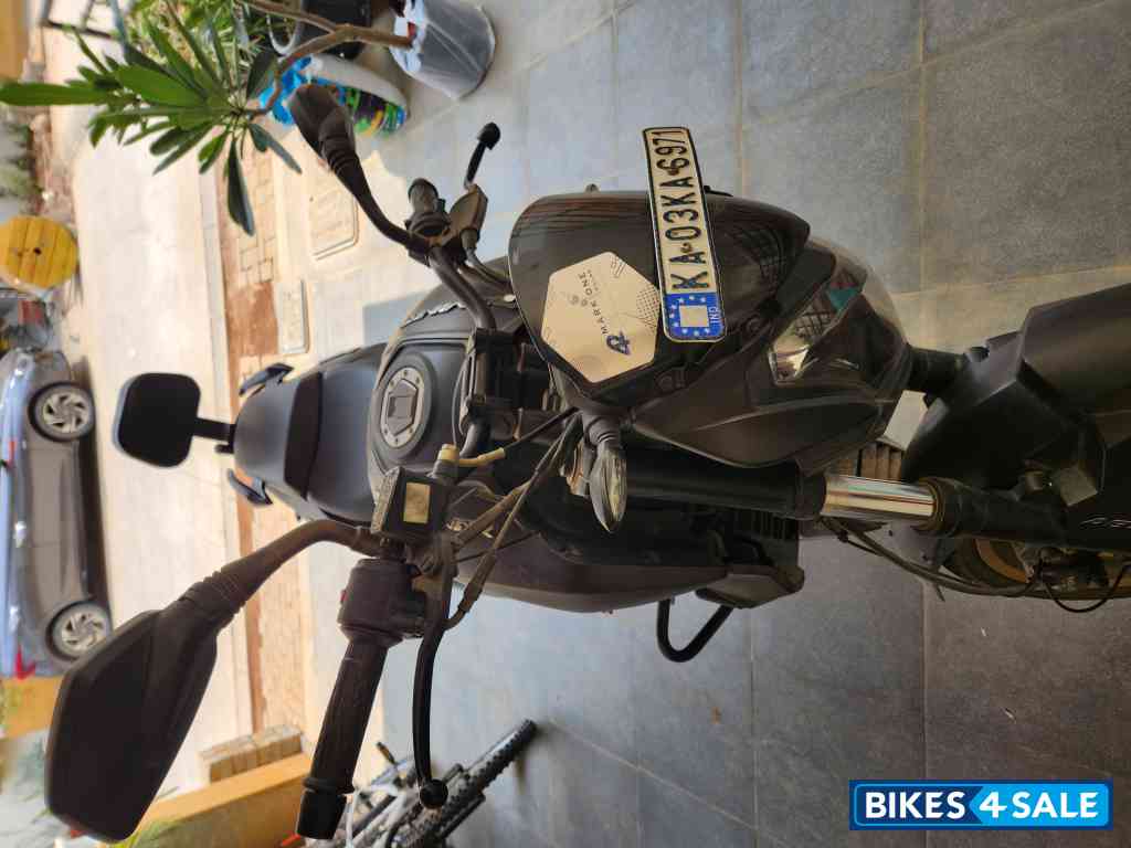 Bajaj Dominar 400