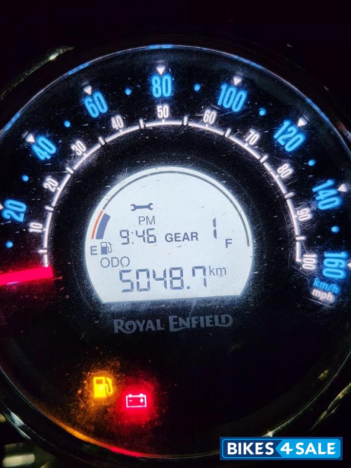 Fireball Red Royal Enfield 2022 Meteor 350