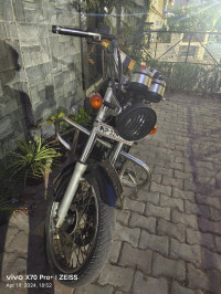 Royal Enfield Thunderbird 350