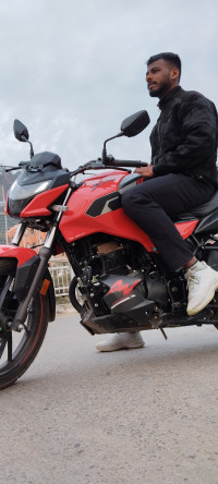 Red End  Black Combo Hero Xtreme 160R 4V Pro