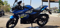 Blue Suzuki Gixxer SF