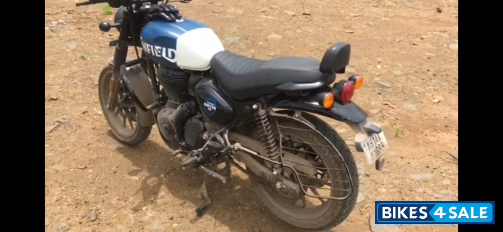 Royal Enfield Hunter 350 Metro