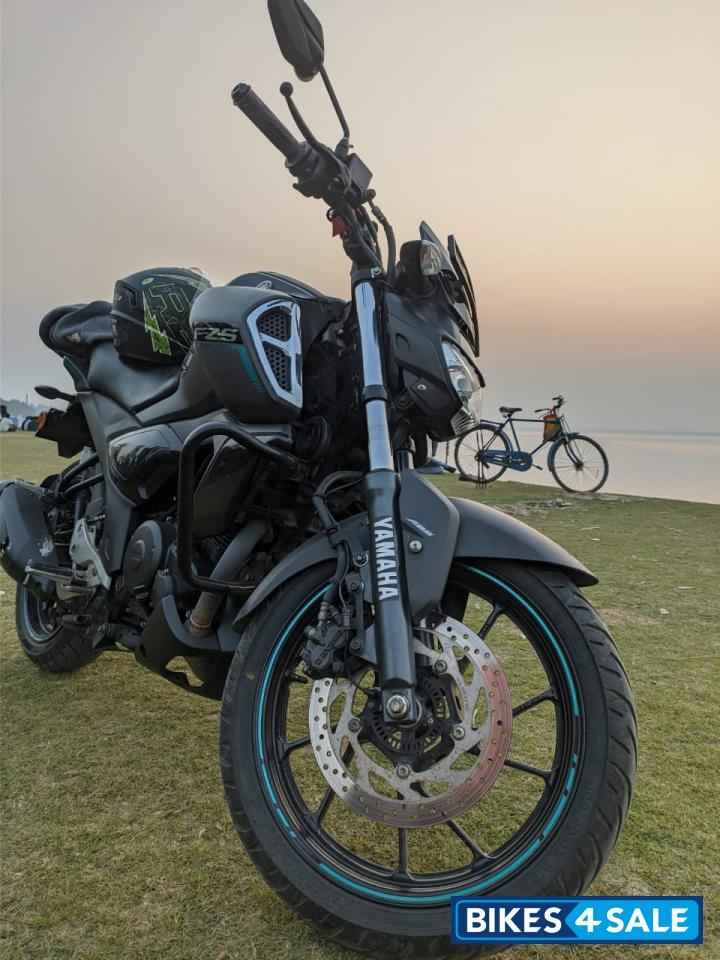 Yamaha FZ-S FI V3 BS6