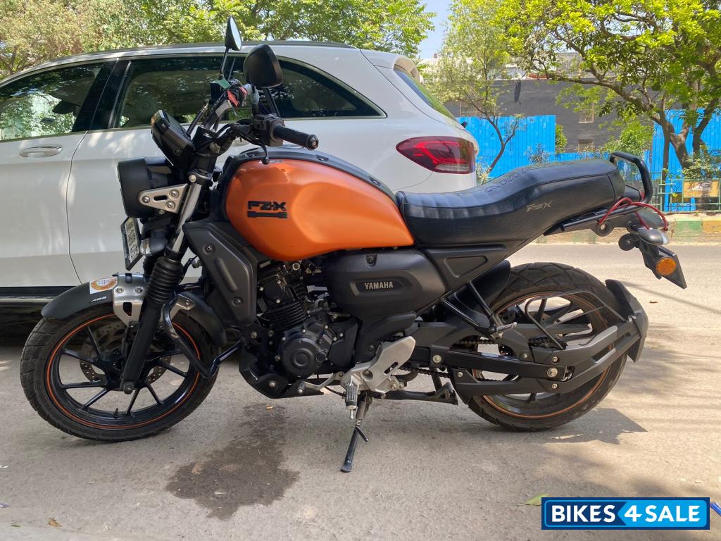 Yamaha FZ-X