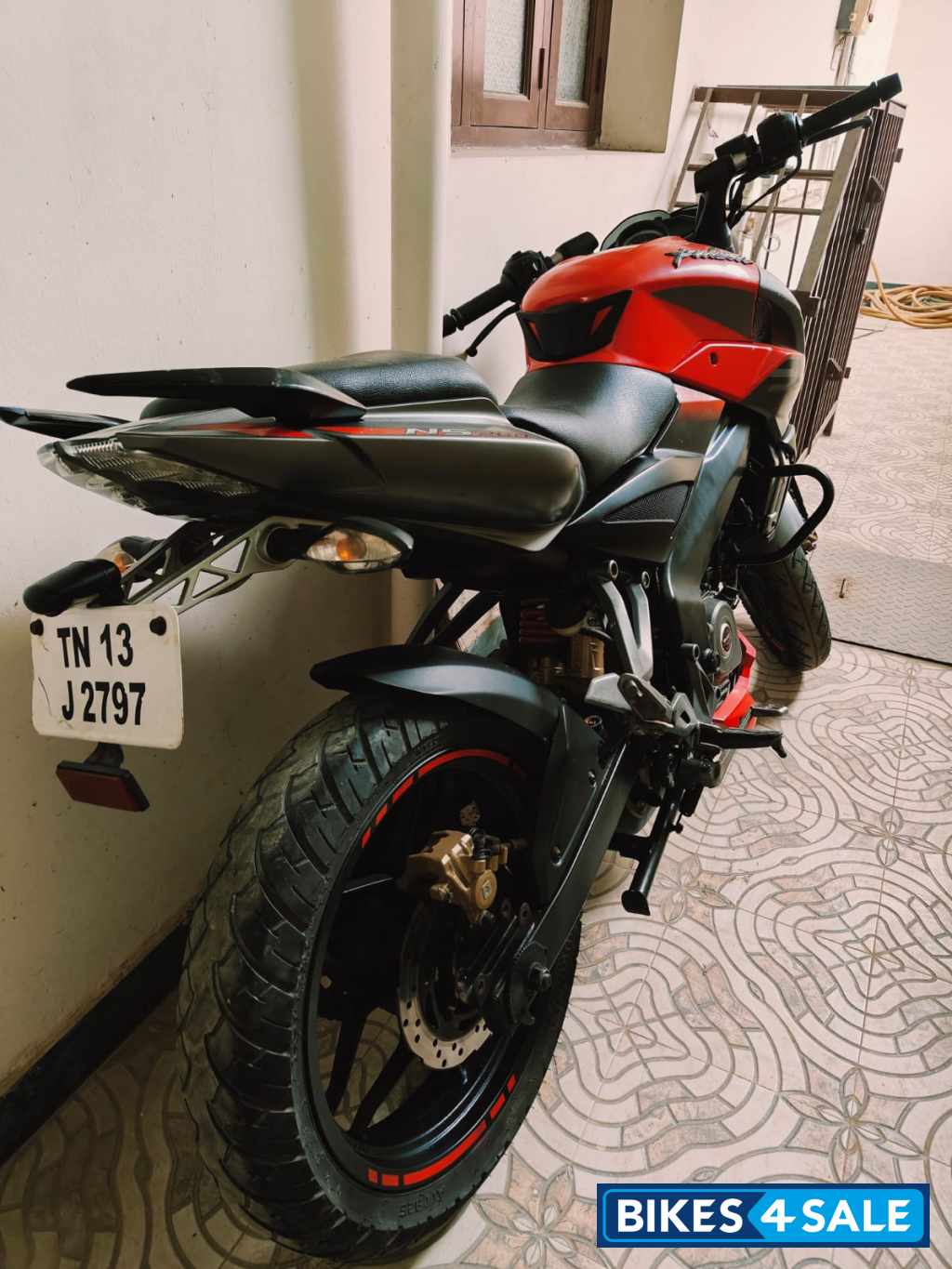 Bajaj Pulsar NS200