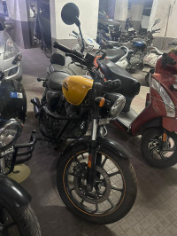 Royal Enfield Meteor 350 Fireball