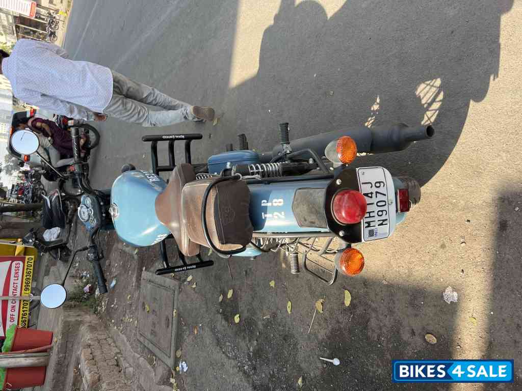 Royal Enfield Classic Signals Airborne Blue