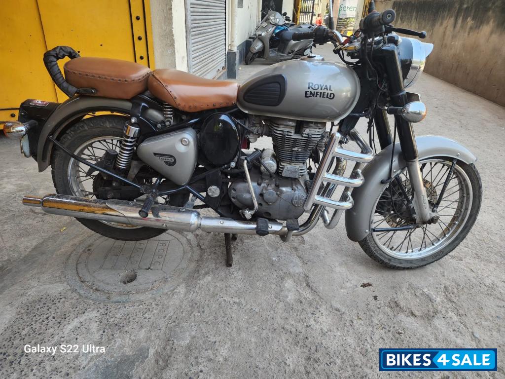 Royal Enfield Classic 350