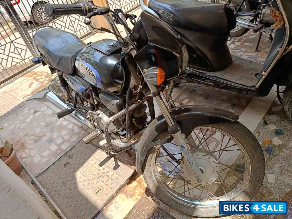 Black Hero Splendor Plus