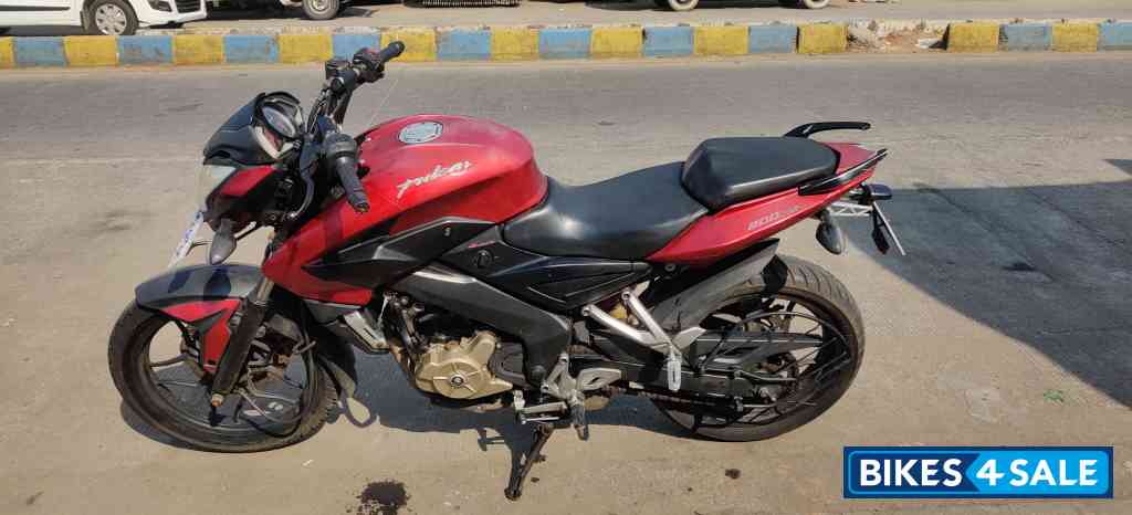 Bajaj Pulsar 200 NS
