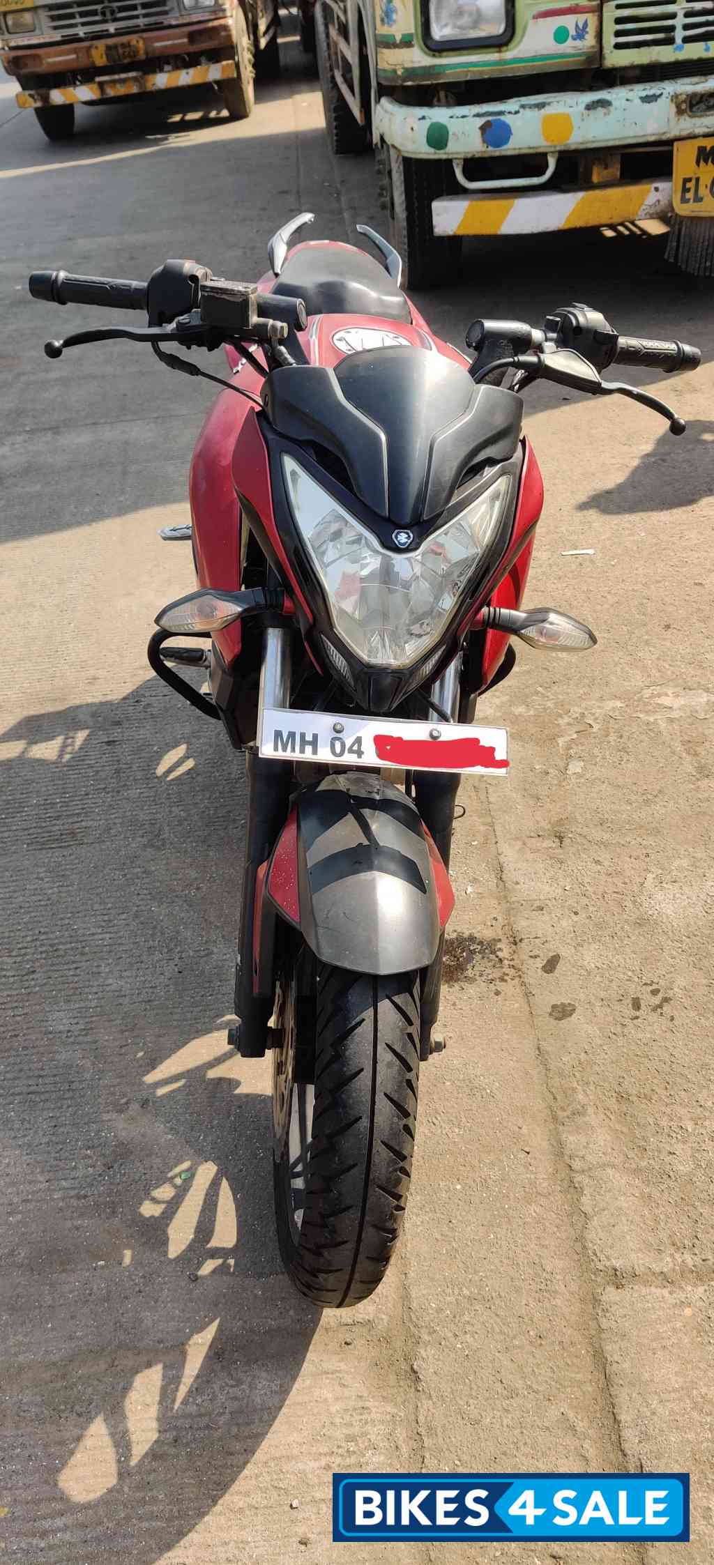 Bajaj Pulsar 200 NS