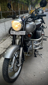 Royal Enfield Classic Gunmetal Grey 2018 Model