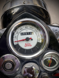 Gunmetal Grey Royal Enfield Classic Gunmetal Grey