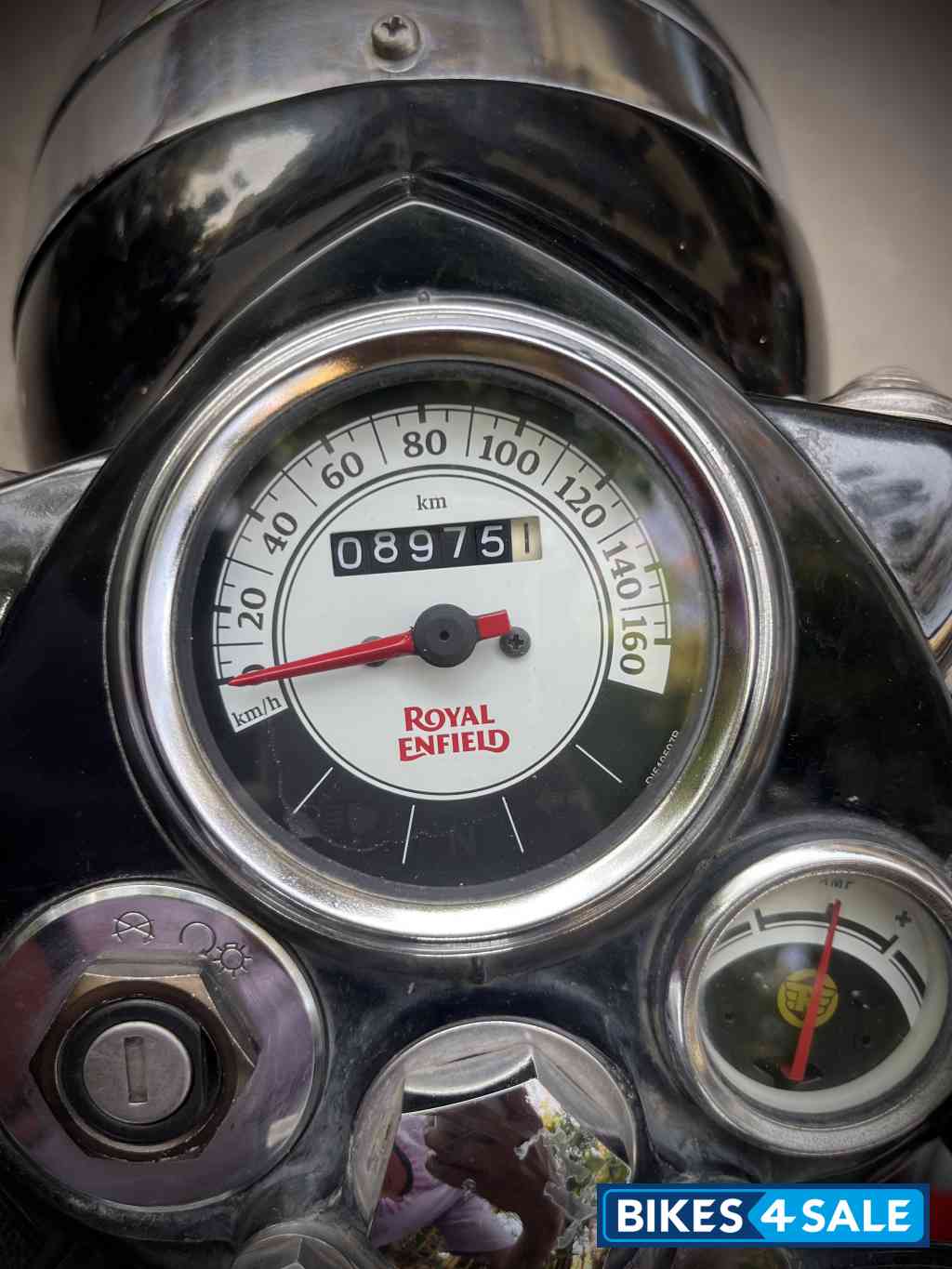 Gunmetal Grey Royal Enfield Classic Gunmetal Grey