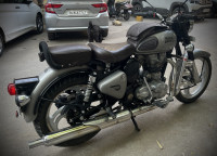 Gunmetal Grey Royal Enfield Classic Gunmetal Grey