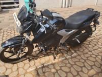 Black & White TVS Apache RTR 160 4V