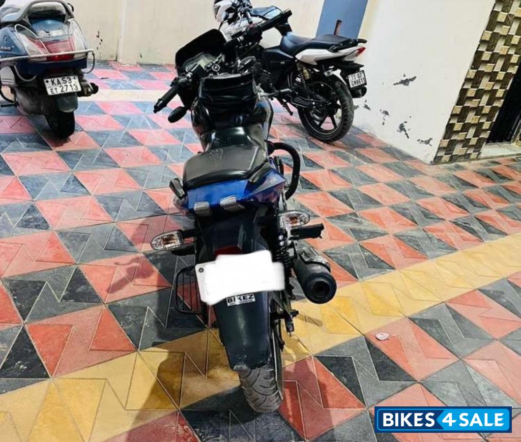 Saffire Blue Bajaj Pulsar 150 DTSi