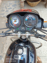 Hero Splendor Plus Black and Accent 2023 Model