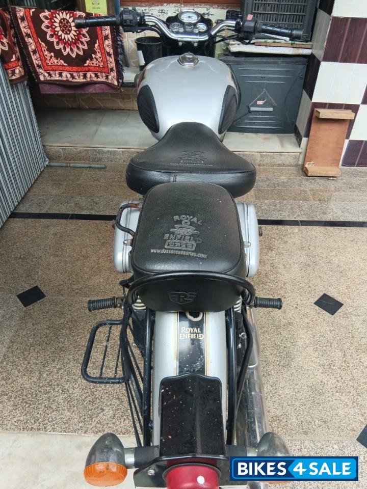 Royal Enfield Classic 500