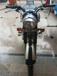 Royal Enfield Classic 500