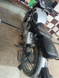 Royal Enfield Classic 500