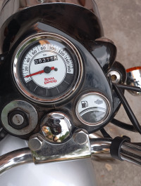 Royal Enfield Classic 350 Dual Channel BS6