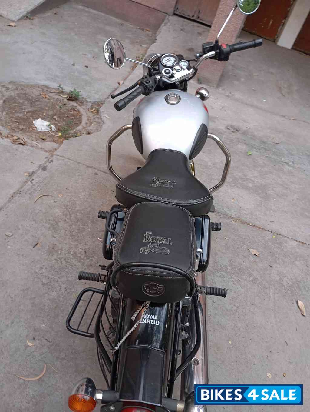 Royal Enfield Classic 350 Dual Channel BS6