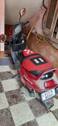 Hero Pleasure 2011 Model