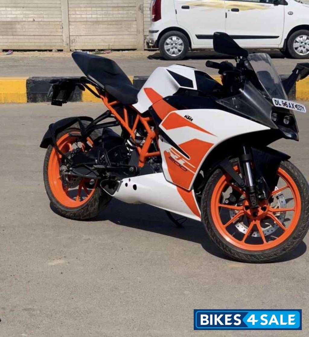 KTM RC 200
