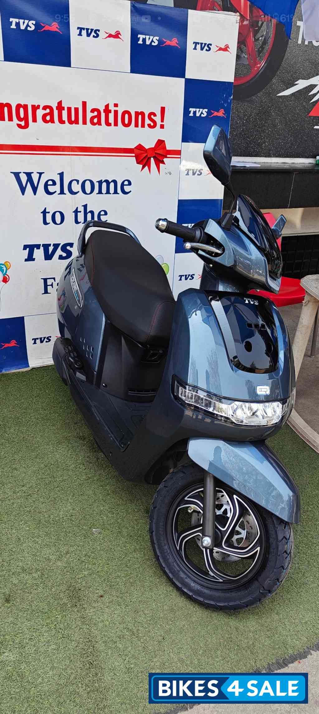 TVS iQube S