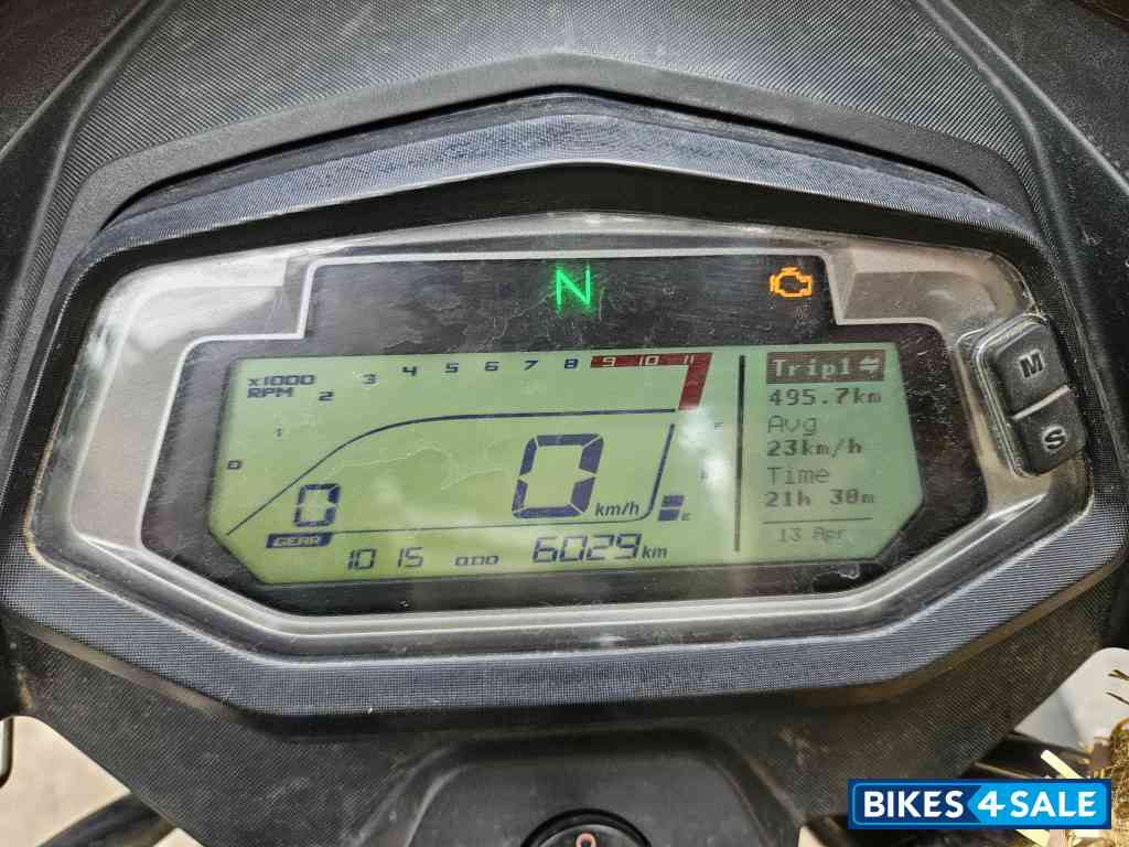 Gray Hero Glamour Xtec