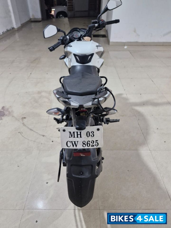 Black Bajaj Pulsar NS200