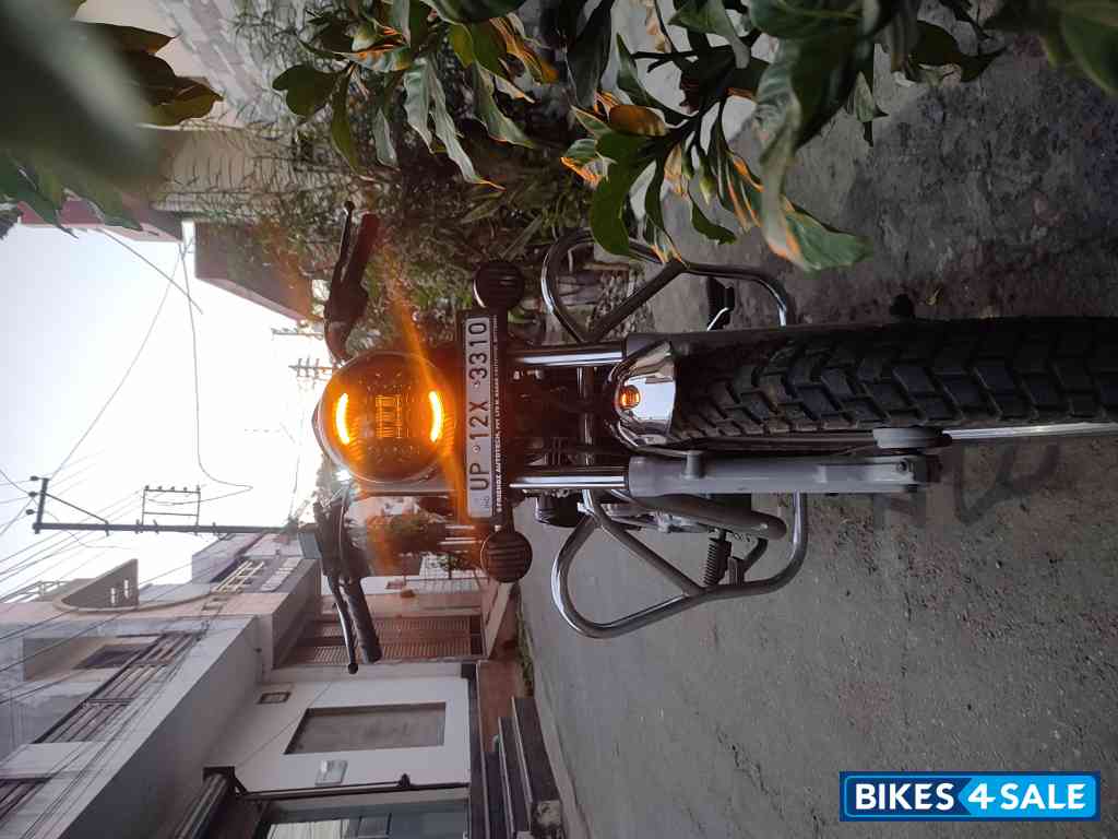 Black & Chrome Royal Enfield Bullet Electra Twinspark