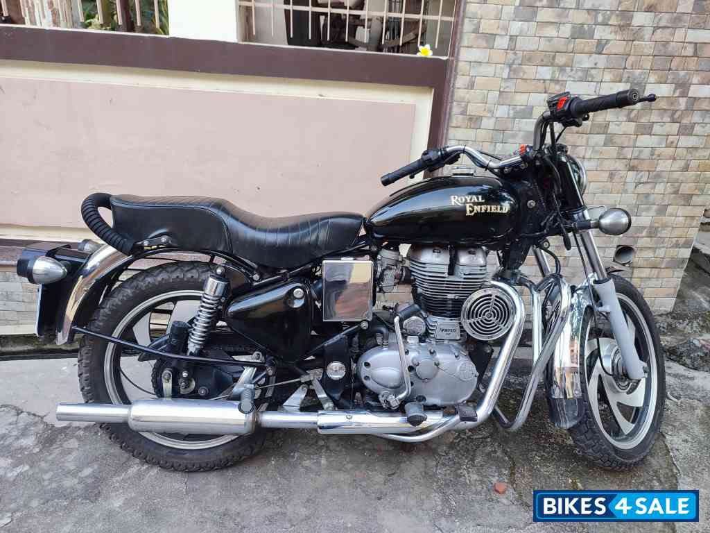 Black & Chrome Royal Enfield Bullet Electra Twinspark