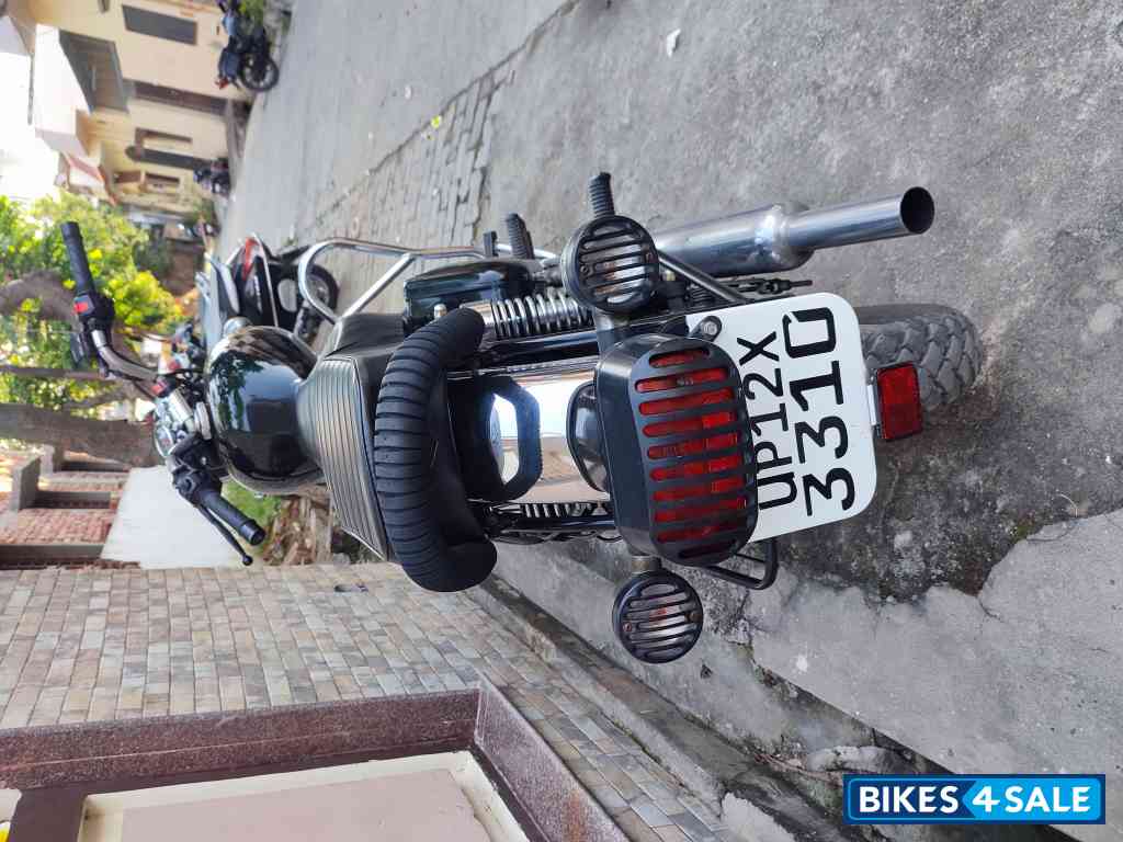 Black & Chrome Royal Enfield Bullet Electra Twinspark