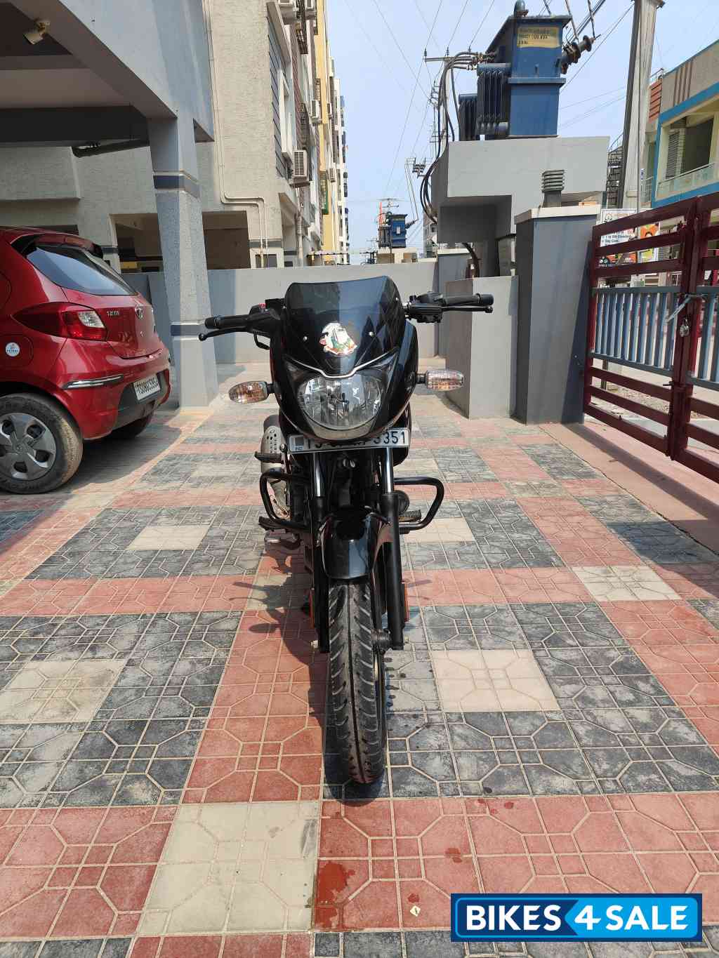 Bajaj Pulsar 125