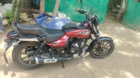 Red Bajaj Avenger Street 160 BS6