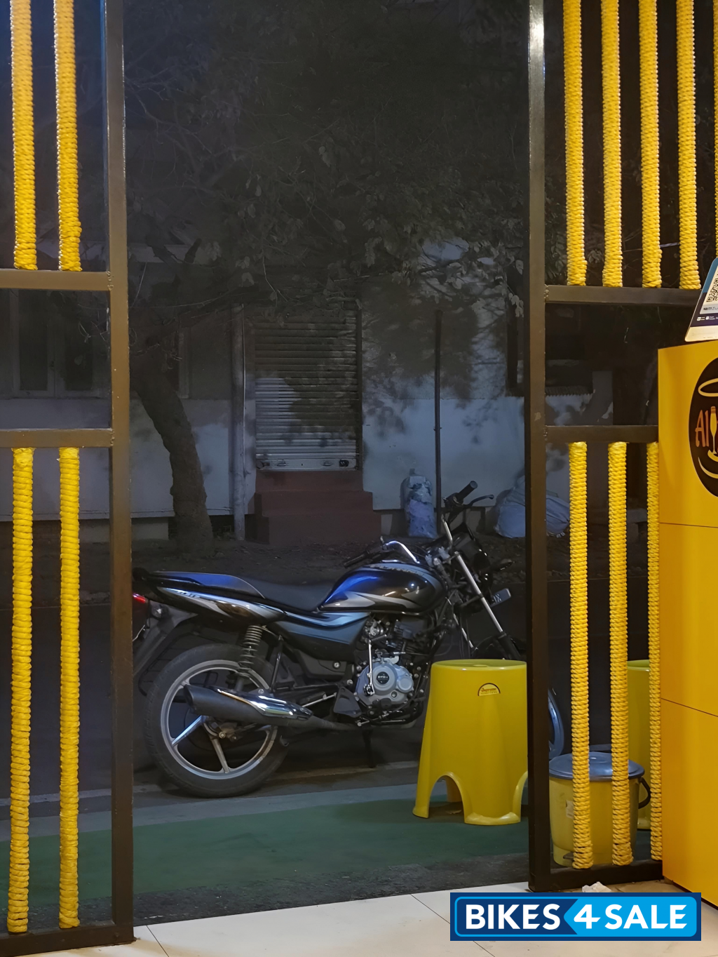 Ebony Black With Sil Bajaj Platina 100 ES BS6