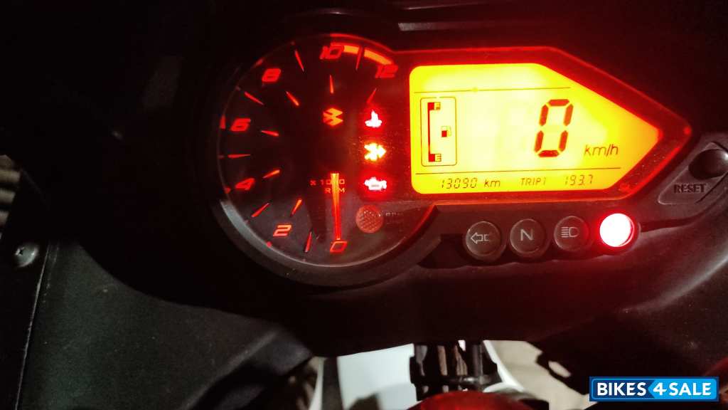 White And Black Bajaj Pulsar 220F