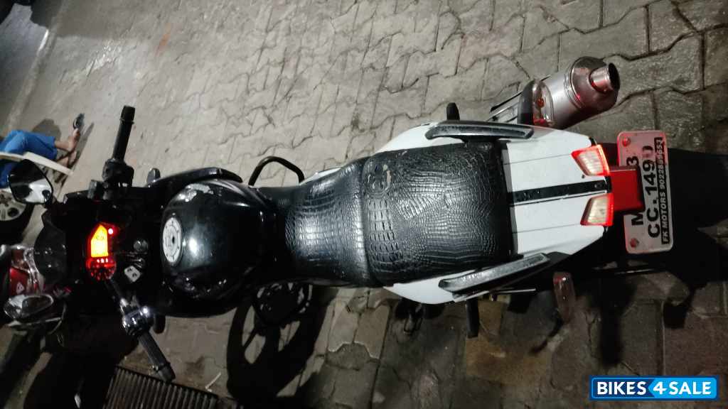 White And Black Bajaj Pulsar 220F