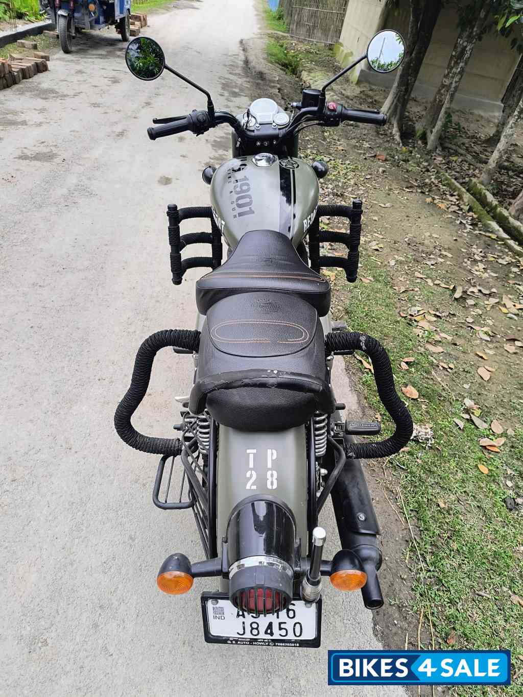 March Grey Royal Enfield Classic 350 Dual Channel BS6